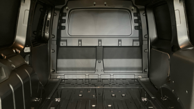 Volkswagen Caddy Cargo C20 Petrol 1.5 eHybrid 150 Commerce Pro Van DSG [Assist] - Image 20